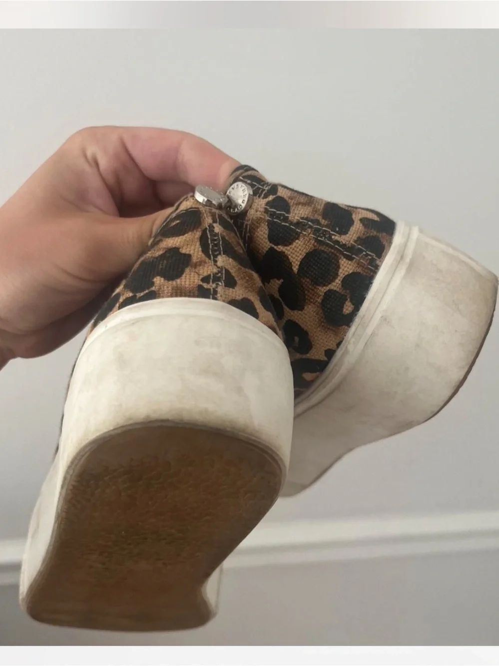 Steve Madden low top cheetah print sneaker.